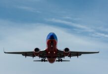 6 in 10 College Students Feel Uncomfortable Flying