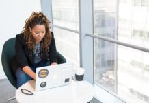 Female Students are More Likely to Forgo a Summer Internship Due to COVID-19